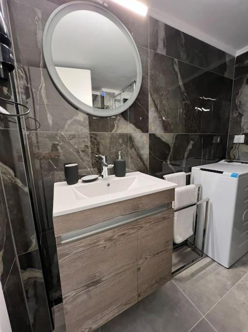 Luxury Apartment Near Acropolis Atenas Exterior foto